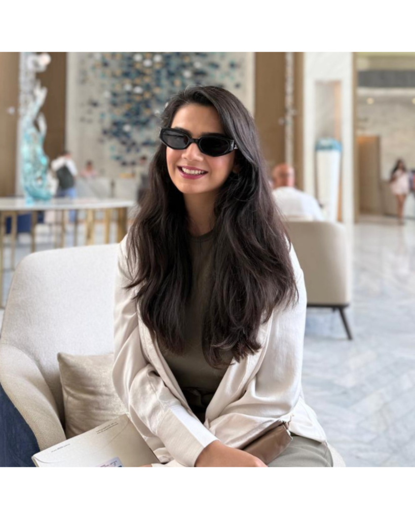 Sheerin, founder of Glamossary, available for beauty brand collaborations.